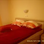 696-9 In Apartamento