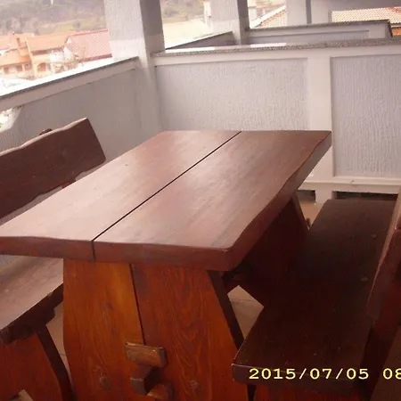Apartament 696-9 In *